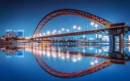 Innovation and Development of LiKing Solar Streetlights in the Field of Urban Lighting